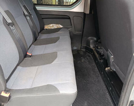 Сірий Опель Віваро, об'ємом двигуна 1.6 л та пробігом 298 тис. км за 16600 $, фото 13 на Automoto.ua