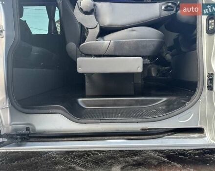 Серый Опель Виваро, объемом двигателя 1.6 л и пробегом 166 тыс. км за 19999 $, фото 33 на Automoto.ua