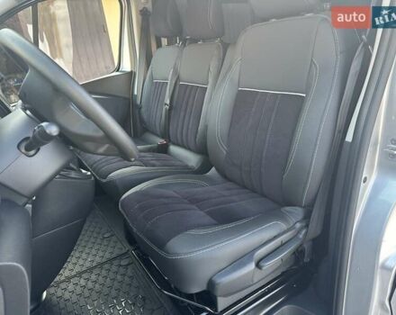 Серый Опель Виваро, объемом двигателя 1.6 л и пробегом 166 тыс. км за 19999 $, фото 17 на Automoto.ua