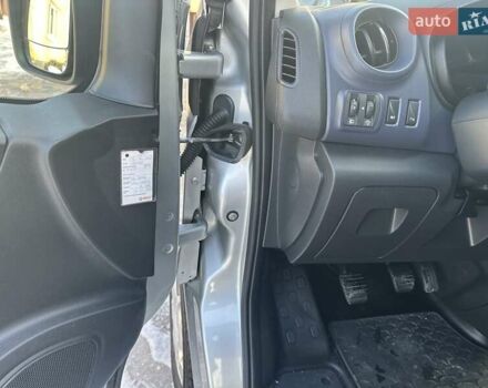 Серый Опель Виваро, объемом двигателя 1.6 л и пробегом 166 тыс. км за 19999 $, фото 20 на Automoto.ua