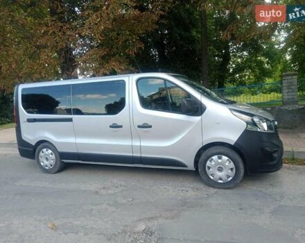 Серый Опель Виваро, объемом двигателя 1.6 л и пробегом 166 тыс. км за 19999 $, фото 1 на Automoto.ua