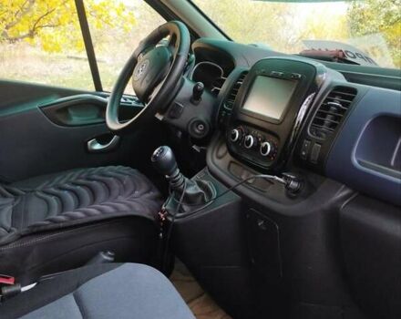 Серый Опель Виваро, объемом двигателя 1.6 л и пробегом 256 тыс. км за 17500 $, фото 17 на Automoto.ua