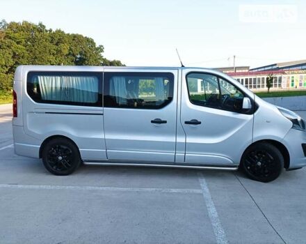 Серый Опель Виваро, объемом двигателя 1.6 л и пробегом 290 тыс. км за 22400 $, фото 6 на Automoto.ua