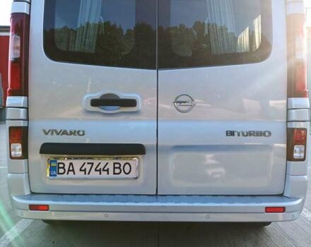 Серый Опель Виваро, объемом двигателя 1.6 л и пробегом 290 тыс. км за 22400 $, фото 9 на Automoto.ua
