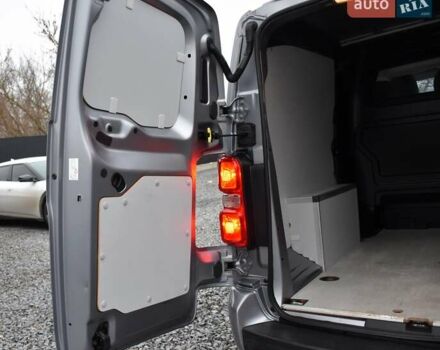 Серый Опель Виваро, объемом двигателя 2 л и пробегом 168 тыс. км за 23900 $, фото 74 на Automoto.ua