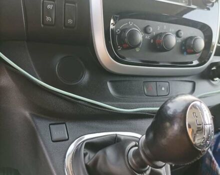 Серый Опель Виваро, объемом двигателя 1.6 л и пробегом 290 тыс. км за 22400 $, фото 31 на Automoto.ua