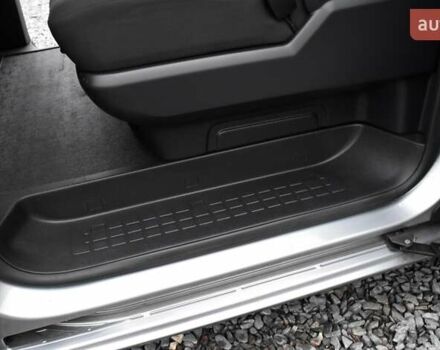 Серый Опель Виваро, объемом двигателя 2 л и пробегом 168 тыс. км за 23900 $, фото 63 на Automoto.ua