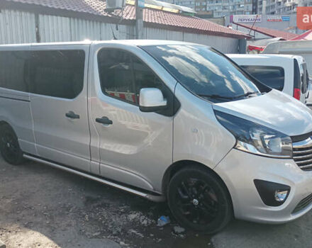 Серый Опель Виваро, объемом двигателя 1.6 л и пробегом 290 тыс. км за 22400 $, фото 53 на Automoto.ua