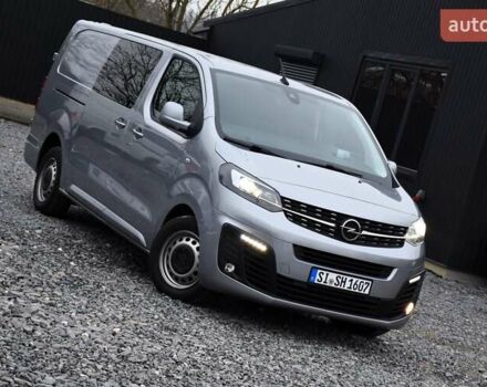 Серый Опель Виваро, объемом двигателя 2 л и пробегом 168 тыс. км за 23900 $, фото 2 на Automoto.ua