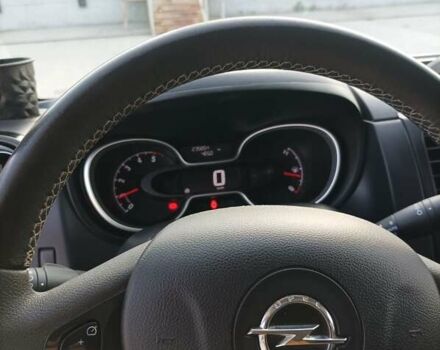 Серый Опель Виваро, объемом двигателя 1.6 л и пробегом 290 тыс. км за 22400 $, фото 29 на Automoto.ua