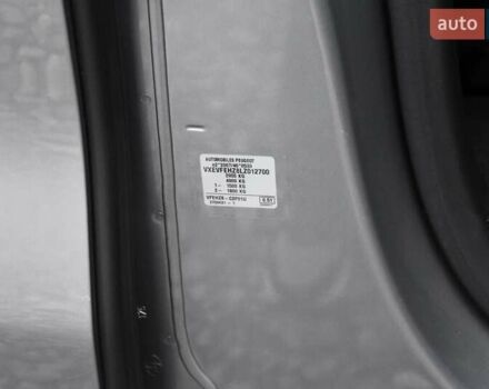 Серый Опель Виваро, объемом двигателя 2 л и пробегом 168 тыс. км за 23900 $, фото 55 на Automoto.ua