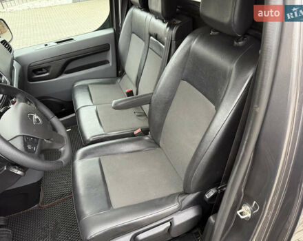 Серый Опель Виваро, объемом двигателя 2 л и пробегом 106 тыс. км за 22000 $, фото 9 на Automoto.ua