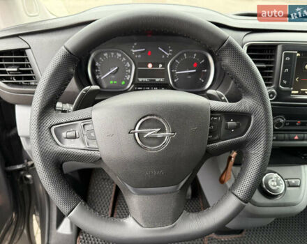 Серый Опель Виваро, объемом двигателя 2 л и пробегом 106 тыс. км за 22000 $, фото 13 на Automoto.ua