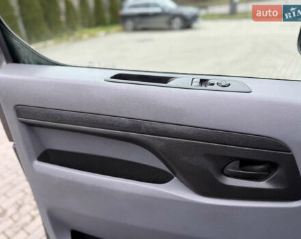 Серый Опель Виваро, объемом двигателя 2 л и пробегом 106 тыс. км за 22000 $, фото 6 на Automoto.ua