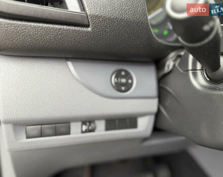 Серый Опель Виваро, объемом двигателя 2 л и пробегом 106 тыс. км за 22000 $, фото 15 на Automoto.ua