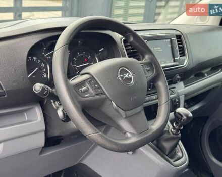 Серый Опель Виваро, объемом двигателя 2 л и пробегом 230 тыс. км за 27500 $, фото 15 на Automoto.ua
