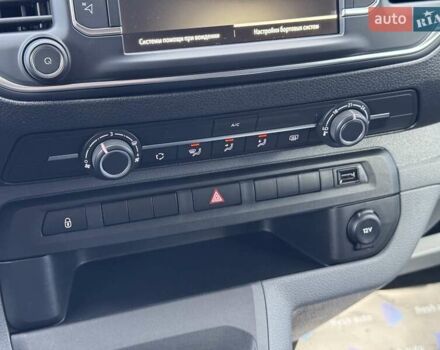 Серый Опель Виваро, объемом двигателя 2 л и пробегом 230 тыс. км за 27500 $, фото 25 на Automoto.ua