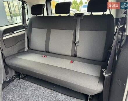 Серый Опель Виваро, объемом двигателя 2 л и пробегом 230 тыс. км за 27500 $, фото 4 на Automoto.ua