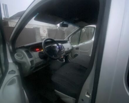 Сірий Опель Віваро, об'ємом двигуна 1.9 л та пробігом 300 тис. км за 5700 $, фото 10 на Automoto.ua