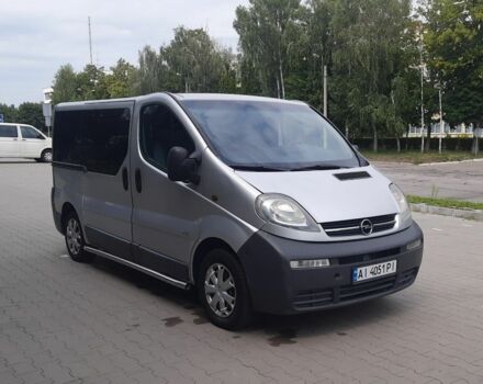 Сірий Опель Віваро, об'ємом двигуна 1.9 л та пробігом 420 тис. км за 5900 $, фото 2 на Automoto.ua