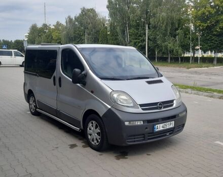 Сірий Опель Віваро, об'ємом двигуна 1.9 л та пробігом 420 тис. км за 5900 $, фото 1 на Automoto.ua