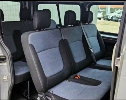 Сірий Опель Віваро, об'ємом двигуна 0 л та пробігом 370 тис. км за 2000 $, фото 1 на Automoto.ua