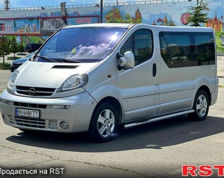 Серый Опель Виваро, объемом двигателя 1.9 л и пробегом 340 тыс. км за 6900 $, фото 2 на Automoto.ua