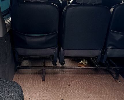 Сірий Опель Віваро, об'ємом двигуна 1.9 л та пробігом 320 тис. км за 6500 $, фото 6 на Automoto.ua