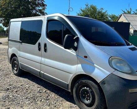 Серый Опель Виваро, объемом двигателя 1.9 л и пробегом 300 тыс. км за 6000 $, фото 4 на Automoto.ua