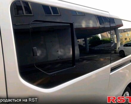 Серый Опель Виваро, объемом двигателя 1.6 л и пробегом 131 тыс. км за 15500 $, фото 5 на Automoto.ua