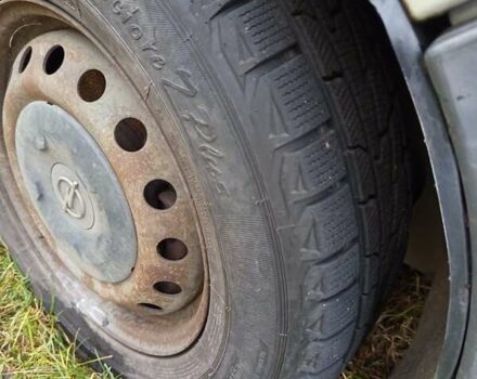 Серый Опель Виваро, объемом двигателя 1 л и пробегом 450 тыс. км за 6500 $, фото 1 на Automoto.ua