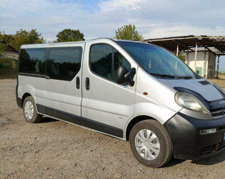 Сірий Опель Віваро, об'ємом двигуна 1.87 л та пробігом 555 тис. км за 7000 $, фото 1 на Automoto.ua