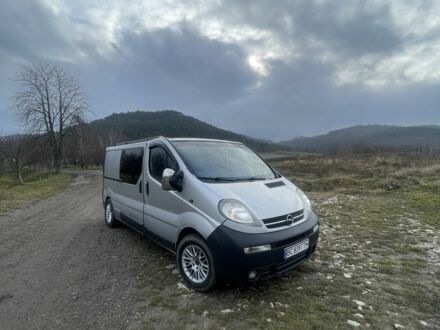 Сірий Опель Віваро, об'ємом двигуна 2.5 л та пробігом 240 тис. км за 6800 $, фото 1 на Automoto.ua