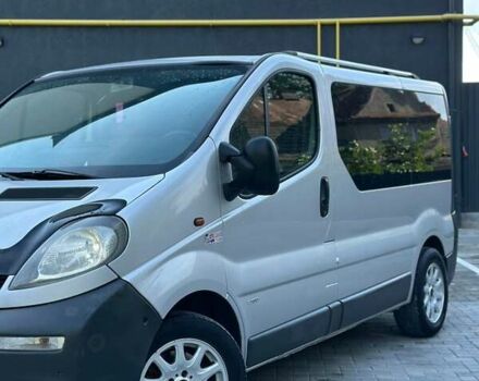 Серый Опель Виваро, объемом двигателя 2.46 л и пробегом 420 тыс. км за 5999 $, фото 1 на Automoto.ua