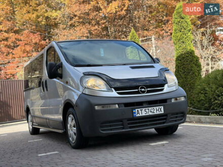 Опель Виваро 2004 в Косове на Automoto.ua Серый Опель Виваро, объемом двигателя 1.9 л и пробегом 280 тыс. км за 7450 $, фото 1 на Automoto.ua