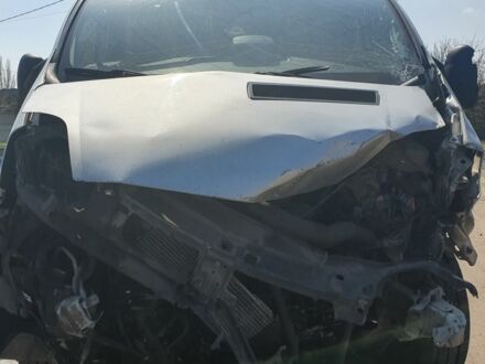 Сірий Опель Віваро, об'ємом двигуна 2.5 л та пробігом 250 тис. км за 999 $, фото 1 на Automoto.ua