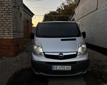 Опель Виваро 2007 в Синельниковом на Automoto.ua Серый Опель Виваро, объемом двигателя 2 л и пробегом 300 тыс. км за 9000 $, фото 1 на Automoto.ua
