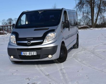 Серый Опель Виваро, объемом двигателя 2.5 л и пробегом 170 тыс. км за 6800 $, фото 1 на Automoto.ua