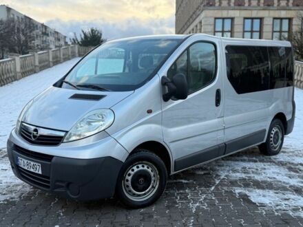 Серый Опель Виваро, объемом двигателя 2 л и пробегом 265 тыс. км за 4100 $, фото 1 на Automoto.ua