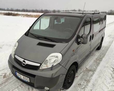Серый Опель Виваро, объемом двигателя 2 л и пробегом 231 тыс. км за 7900 $, фото 1 на Automoto.ua