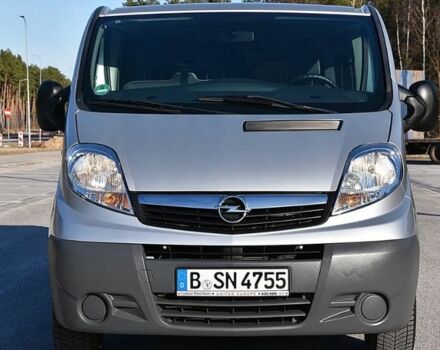 Серый Опель Виваро, объемом двигателя 2 л и пробегом 220 тыс. км за 8850 $, фото 1 на Automoto.ua