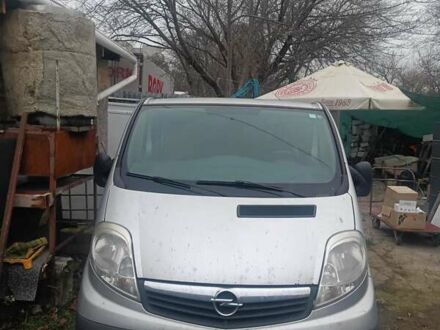 Сірий Опель Віваро, об'ємом двигуна 1.9 л та пробігом 442 тис. км за 11500 $, фото 1 на Automoto.ua