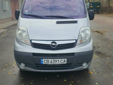 Опель Виваро 2013 в Прилуках на Automoto.ua Серый Опель Виваро, объемом двигателя 2 л и пробегом 296 тыс. км за 13000 $, фото 1 на Automoto.ua
