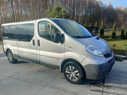 Серый Опель Виваро, объемом двигателя 2 л и пробегом 160 тыс. км за 8400 $, фото 1 на Automoto.ua