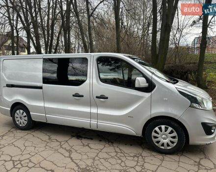 Серый Опель Виваро, объемом двигателя 1.6 л и пробегом 230 тыс. км за 14500 $, фото 1 на Automoto.ua