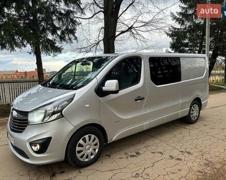 Сірий Опель Віваро, об'ємом двигуна 1.6 л та пробігом 230 тис. км за 14000 $, фото 1 на Automoto.ua