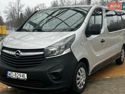 Серый Опель Виваро, объемом двигателя 1.6 л и пробегом 89 тыс. км за 12400 $, фото 1 на Automoto.ua