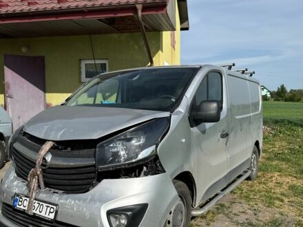 Сірий Опель Віваро, об'ємом двигуна 1.6 л та пробігом 183 тис. км за 7000 $, фото 1 на Automoto.ua