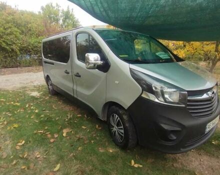 Серый Опель Виваро, объемом двигателя 1.6 л и пробегом 256 тыс. км за 17500 $, фото 1 на Automoto.ua