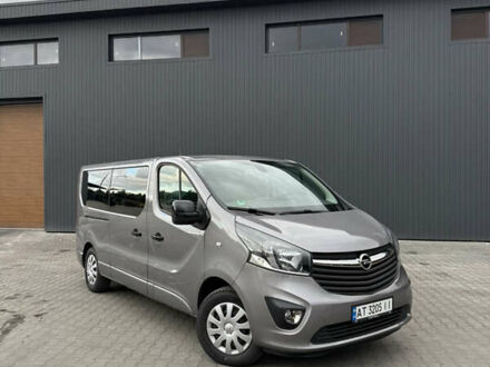 Опель Віваро 2018 у Івано-Франківську на Automoto.ua Сірий Опель Віваро, об'ємом двигуна 1.6 л та пробігом 98 тис. км за 20900 $, фото 1 на Automoto.ua